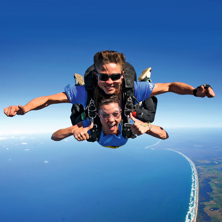 Skydiving Byron Bay Team Building